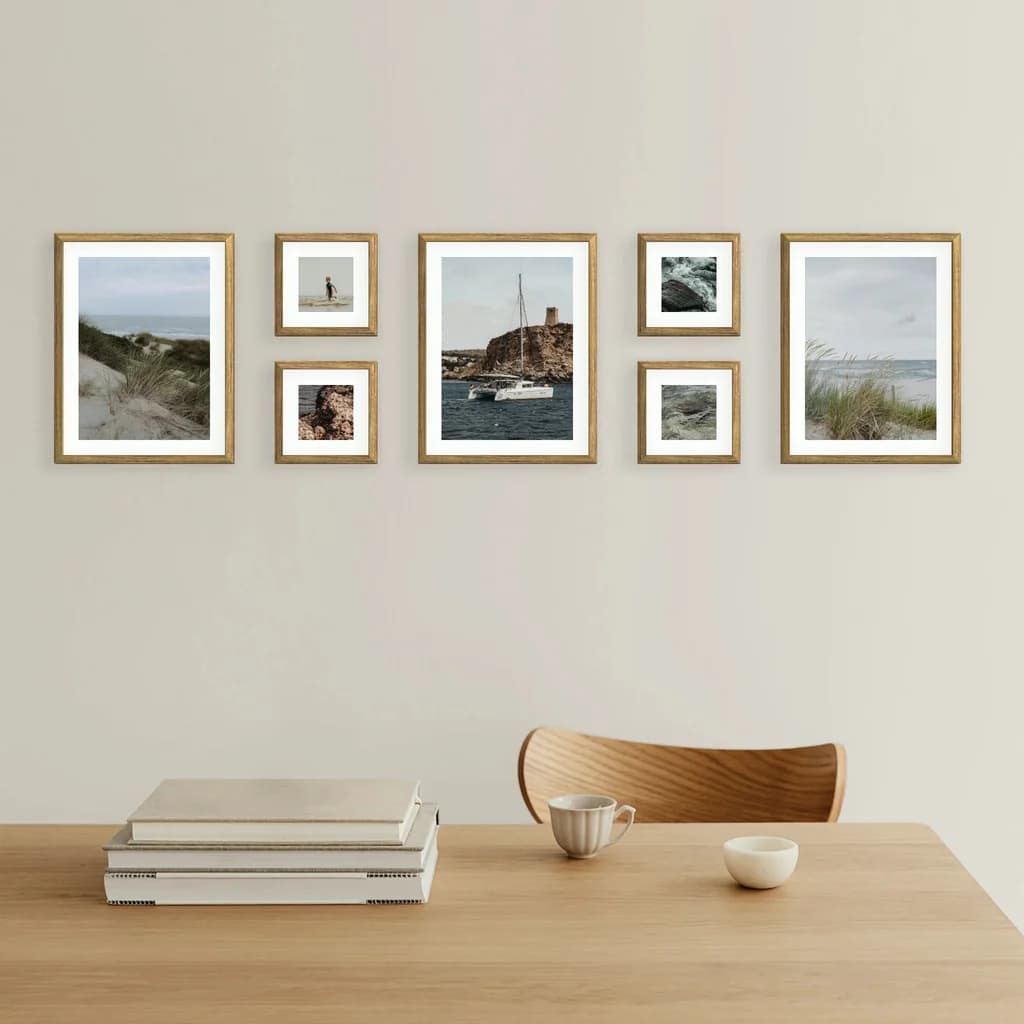 Modern picture frames for office – inspiring photo wall at workspace