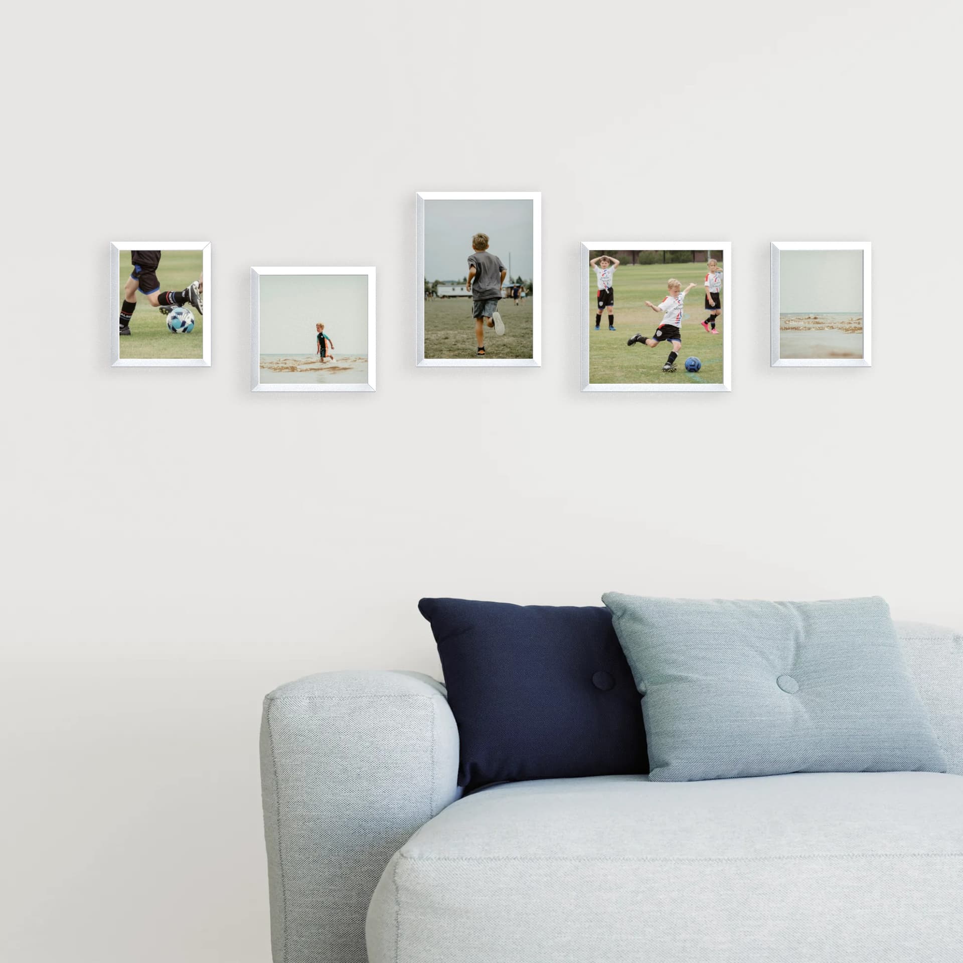 Photo wall 5 frames - Action Line - interior view