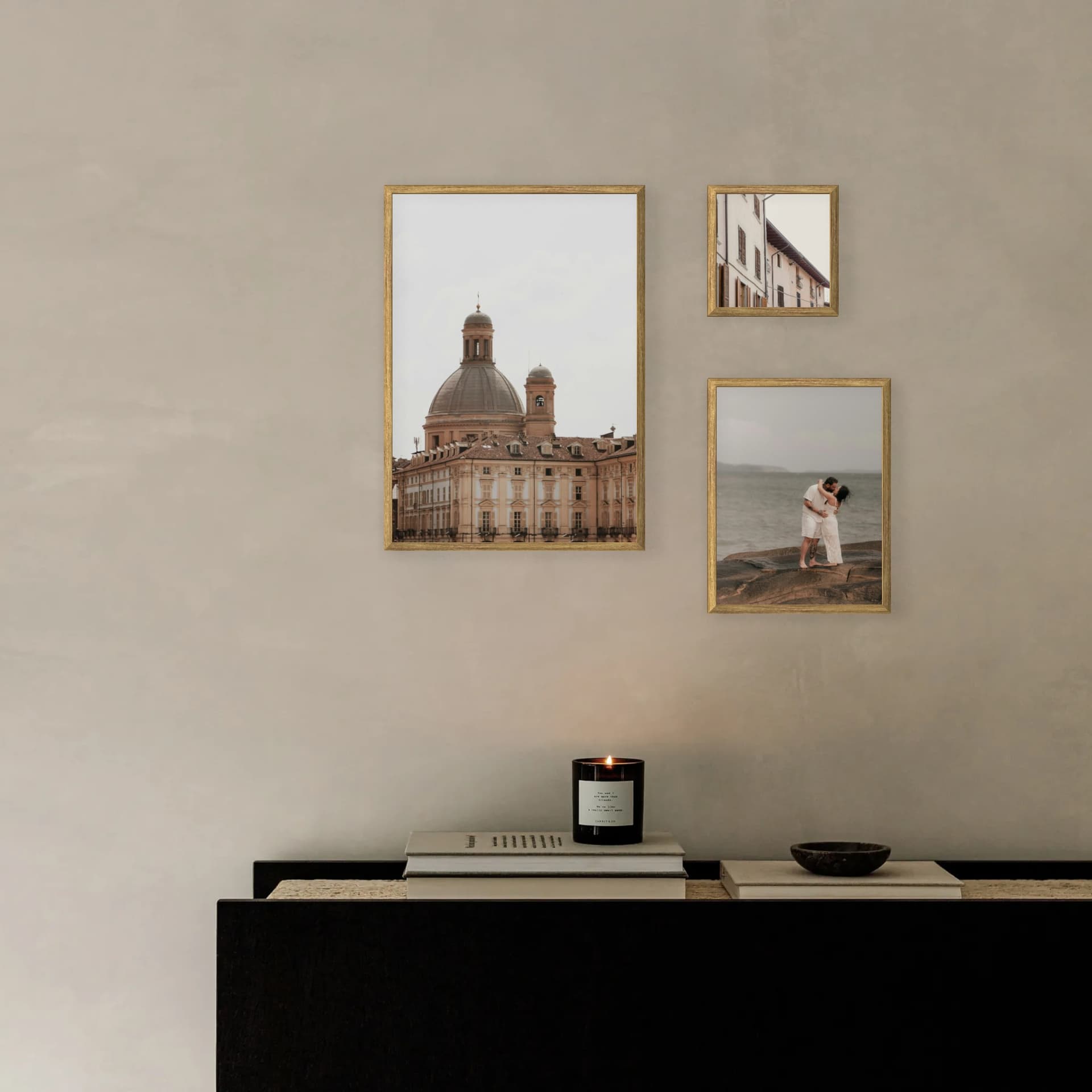 Photo wall 3 frames - Centerpiece Flow - interior view