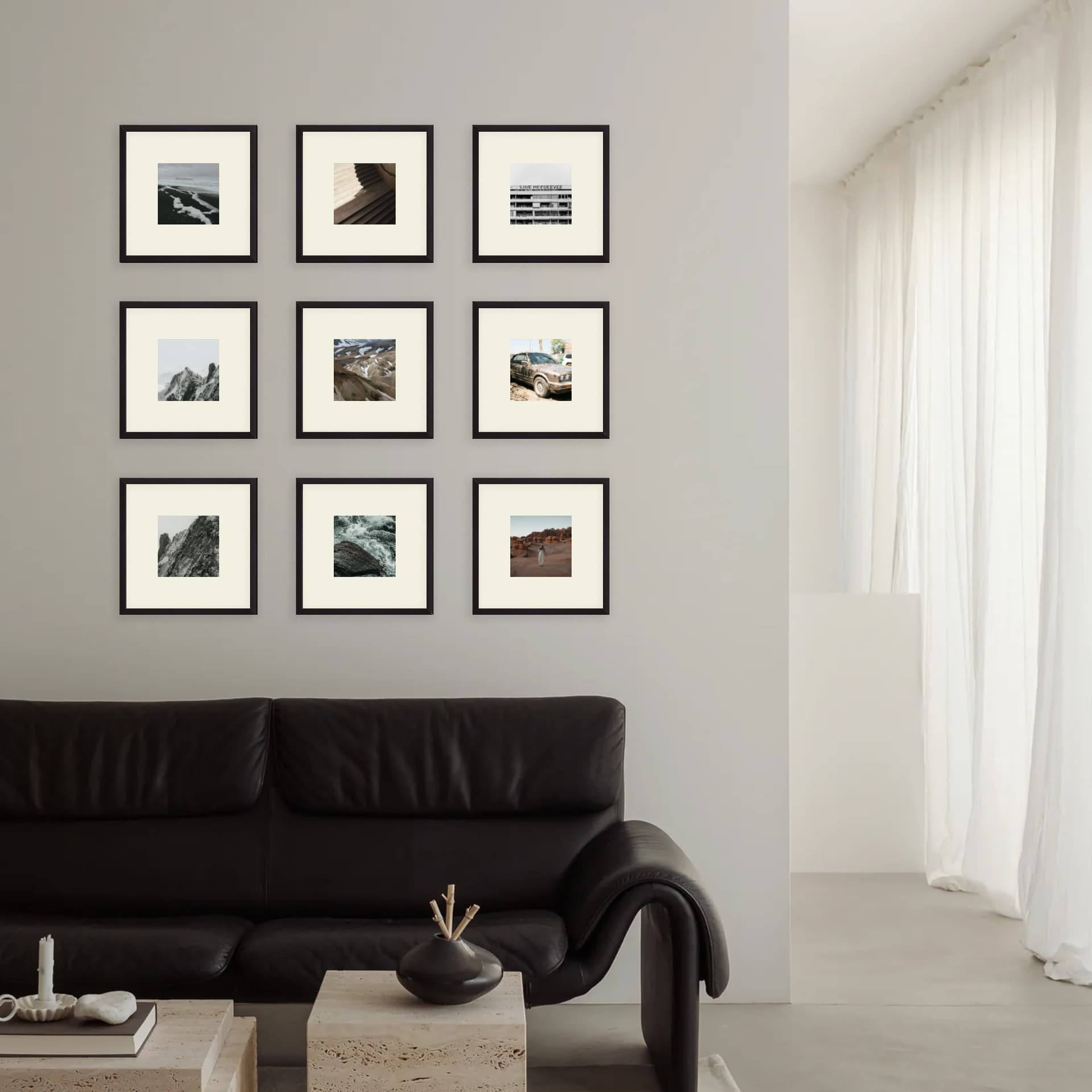 Photo wall 9 frames - Classic Grid - interior view