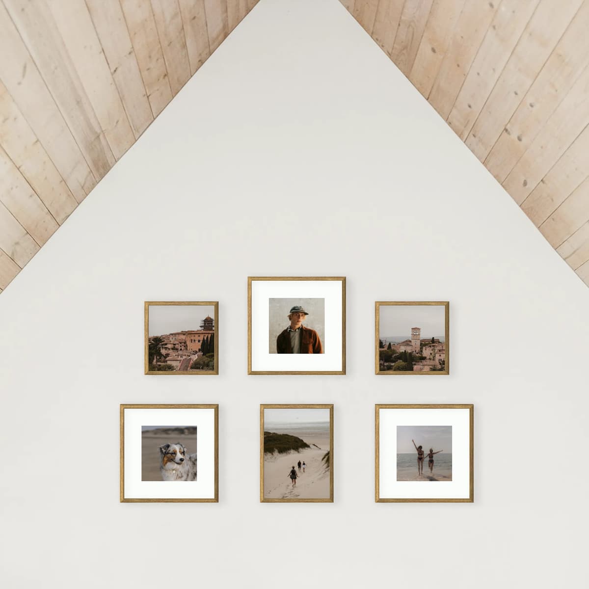 Photo wall 6 frames - Gable Gallery - interior view