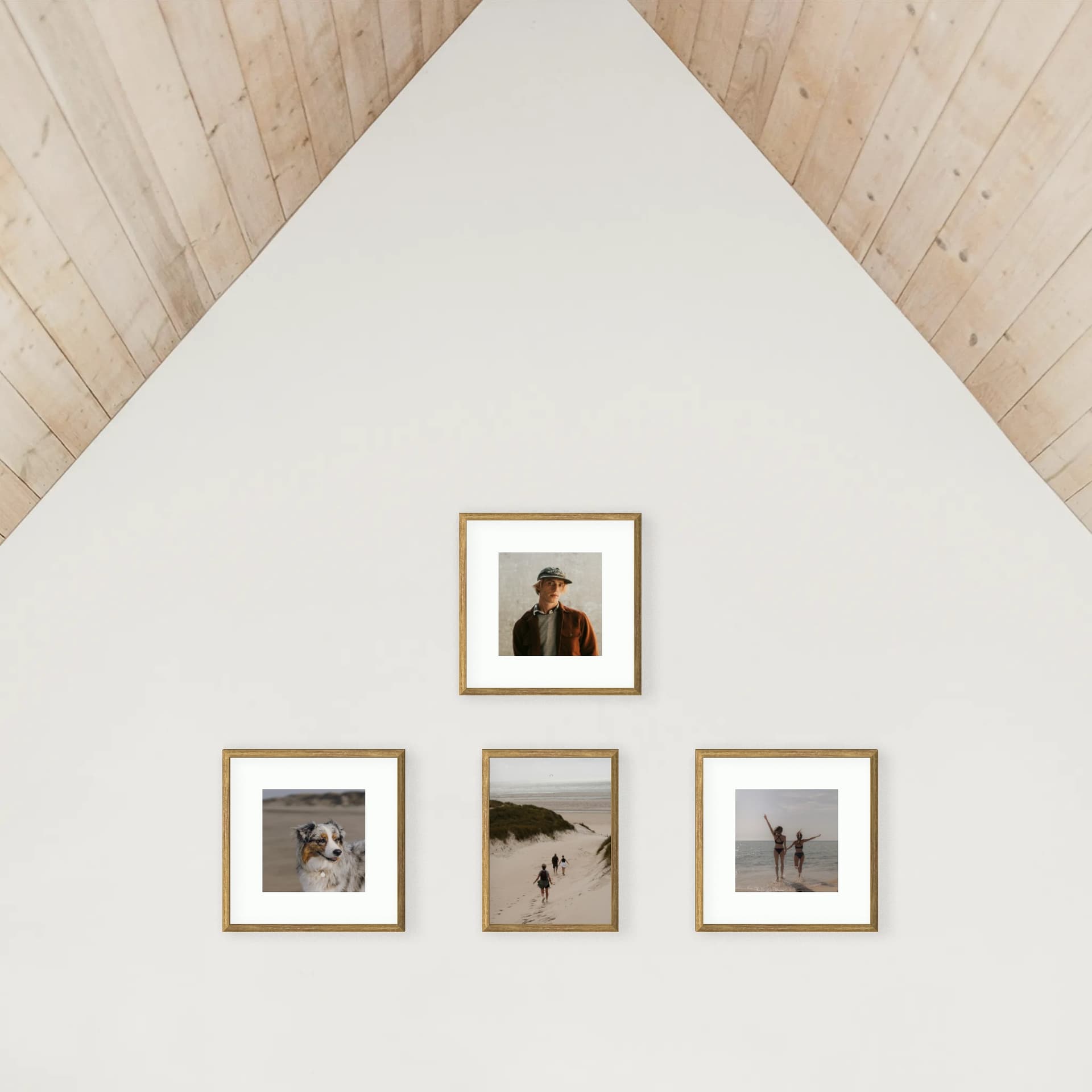 Photo wall 4 frames - Gable Gallery - interior view