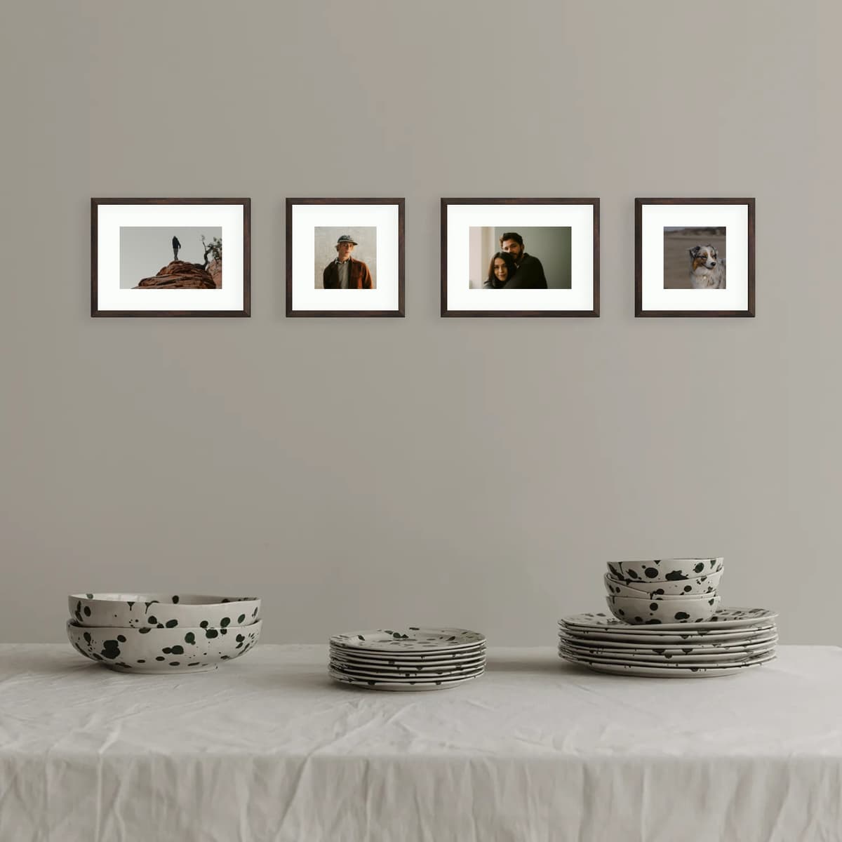 Photo wall 4 frames - Gallery Core - interior view