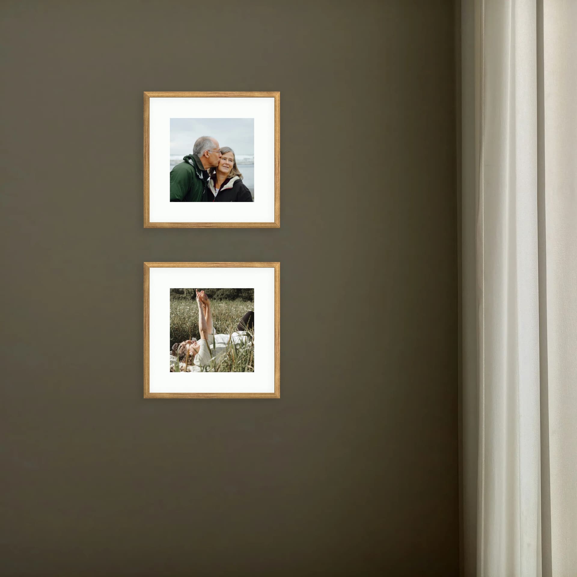 Photo frame - Gentle Stack - interior view