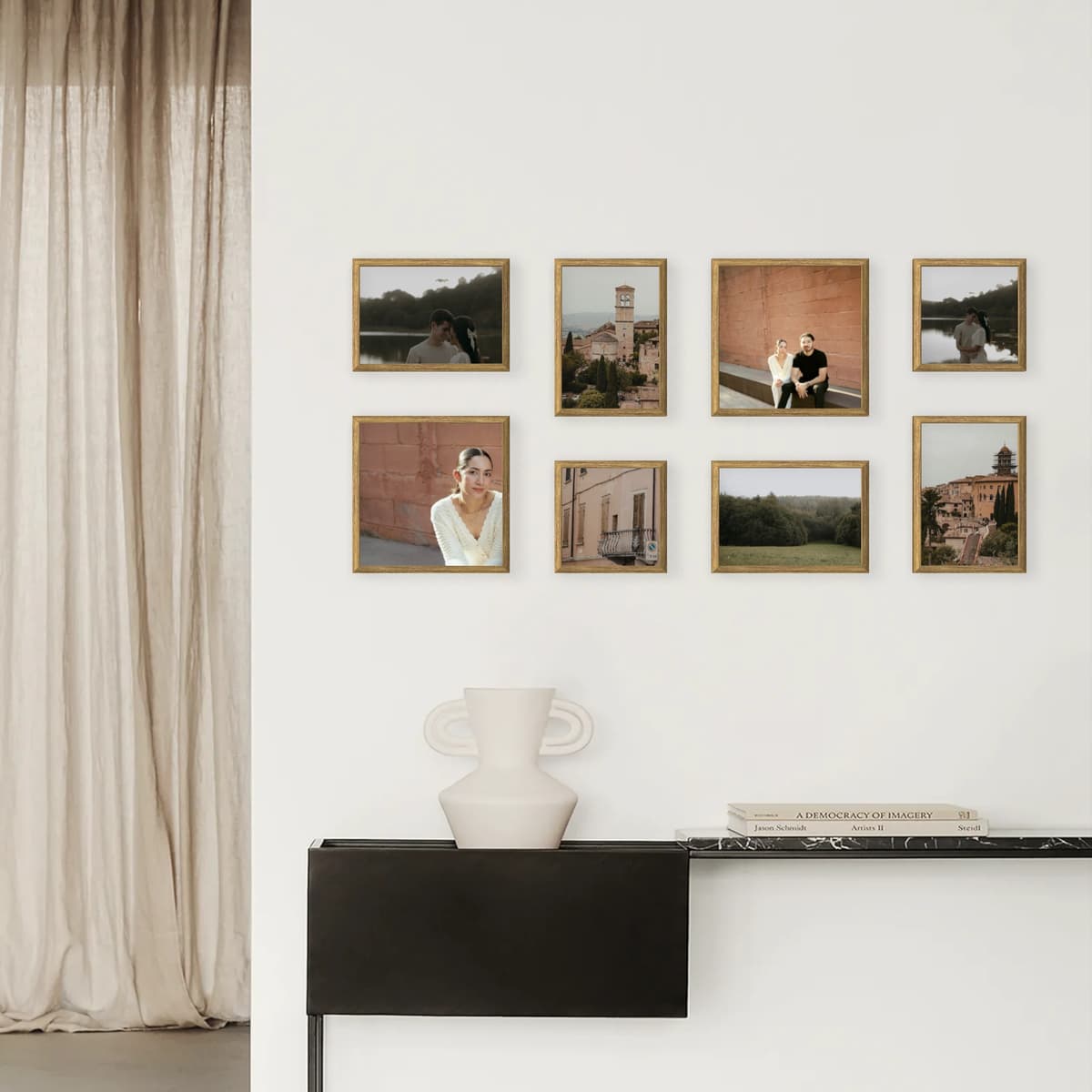 Photo wall 8 frames - Modular Light - interior view