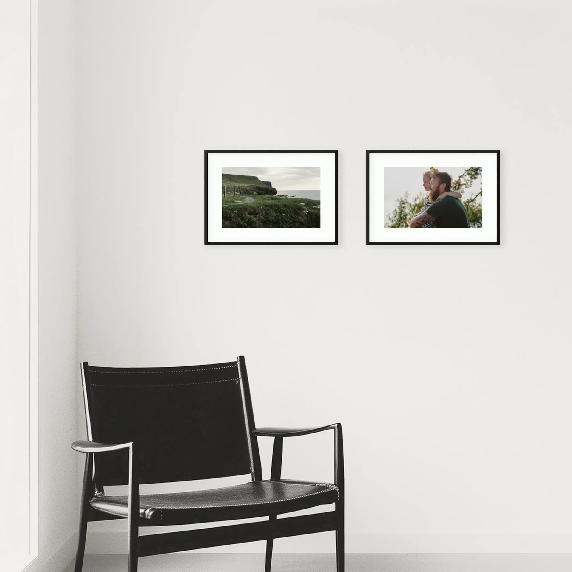 Photo frame - Monochrome Pair - interior view