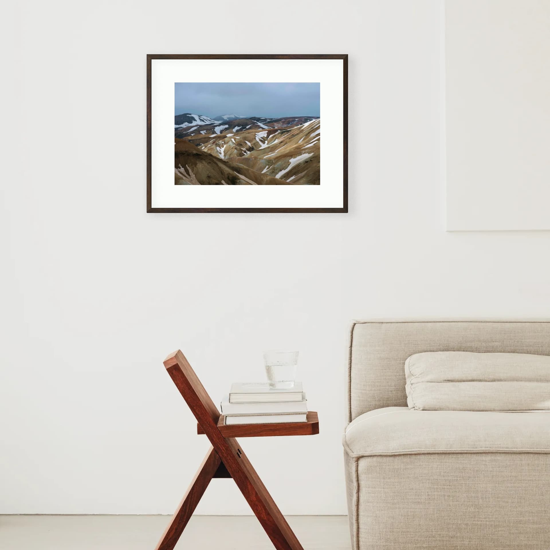 Photo wall 21 frames - Mountain Grey - interior view