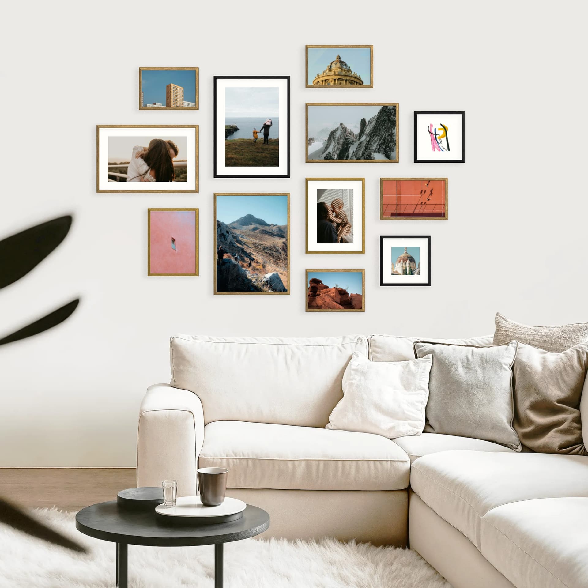 Photo wall 12 frames - Patchwork Tableau - interior view