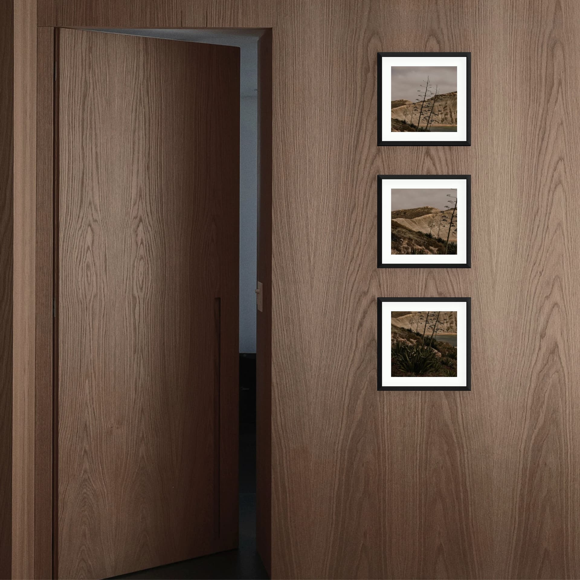 Photo wall 3 frames - Quadra - interior view