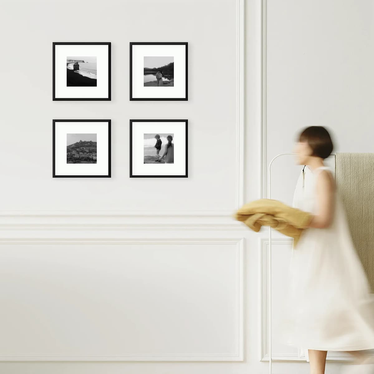 Photo wall 4 frames - Quiet Symmetry - interior view