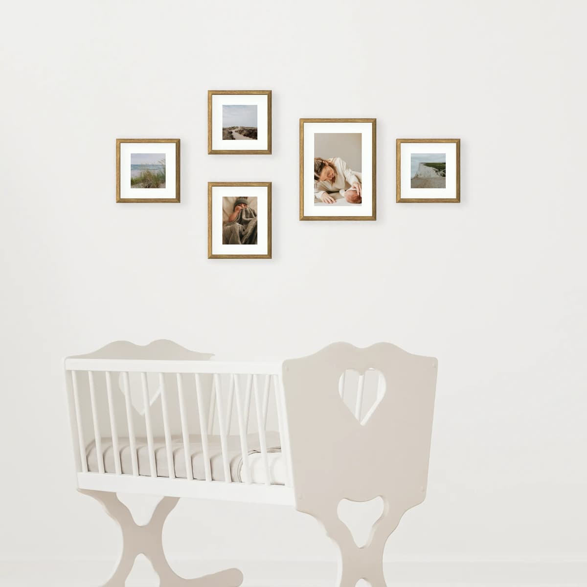 Photo wall 5 frames - Tender Nest - interior view