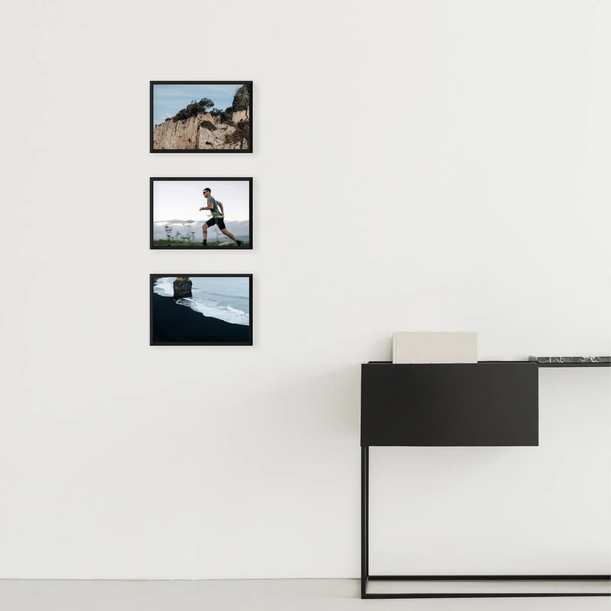 Photo frame - Vertical Flow - interior view