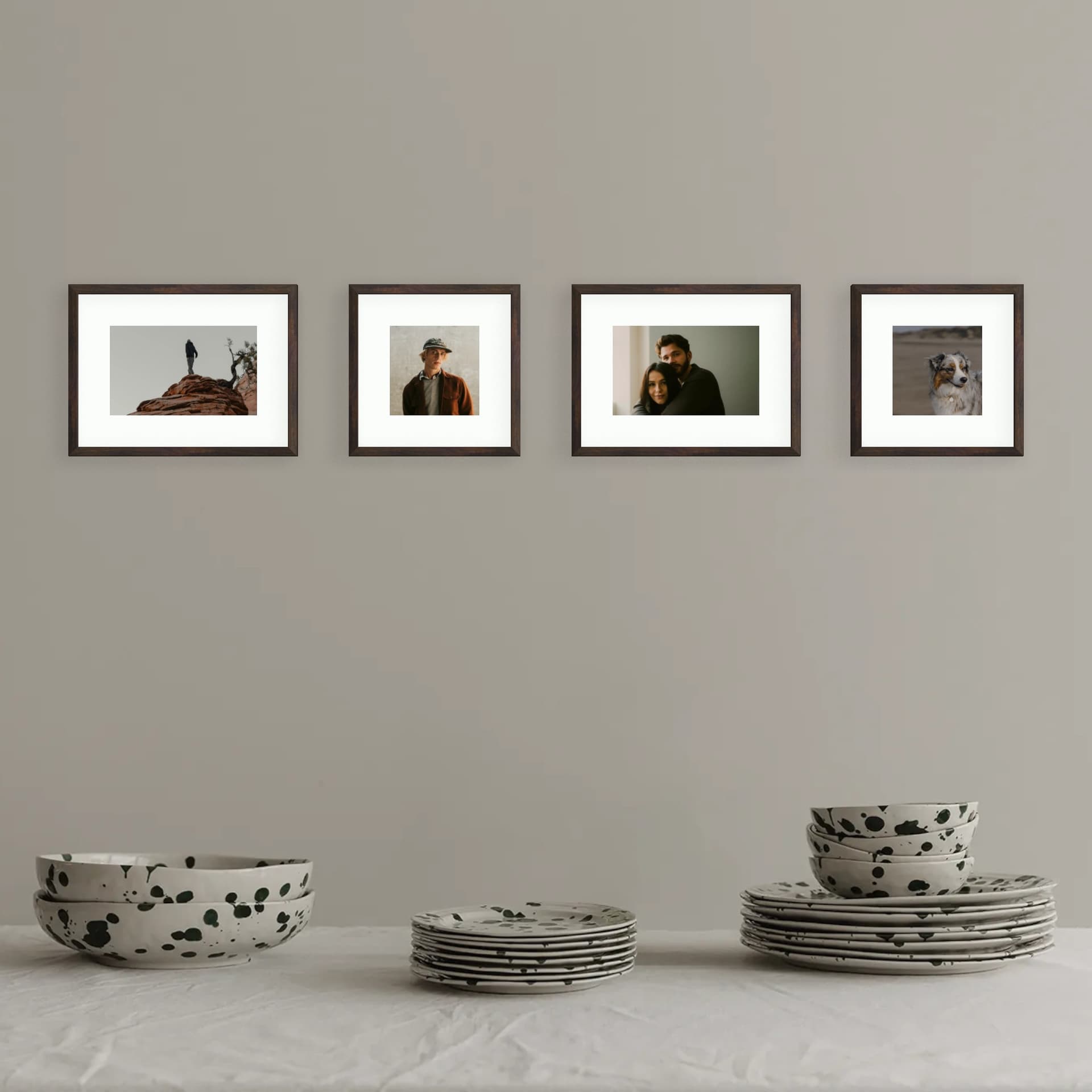 Photo wall 4 frames - Gallery Core - main view