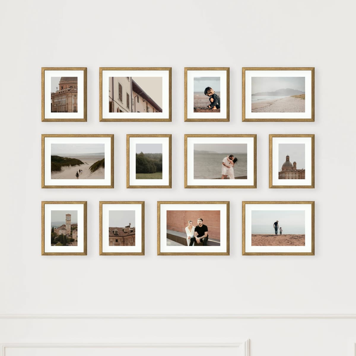 Photo wall 12 frames - Parallel Flow - main view