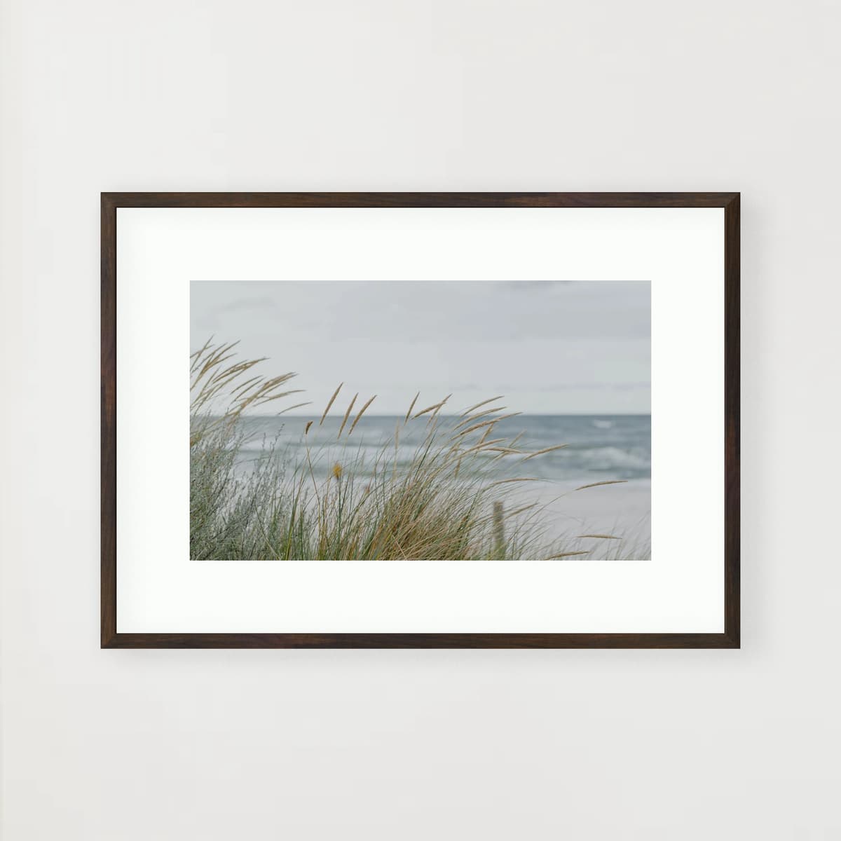 Photo wall 1 frames - Stairwell Focus - main view