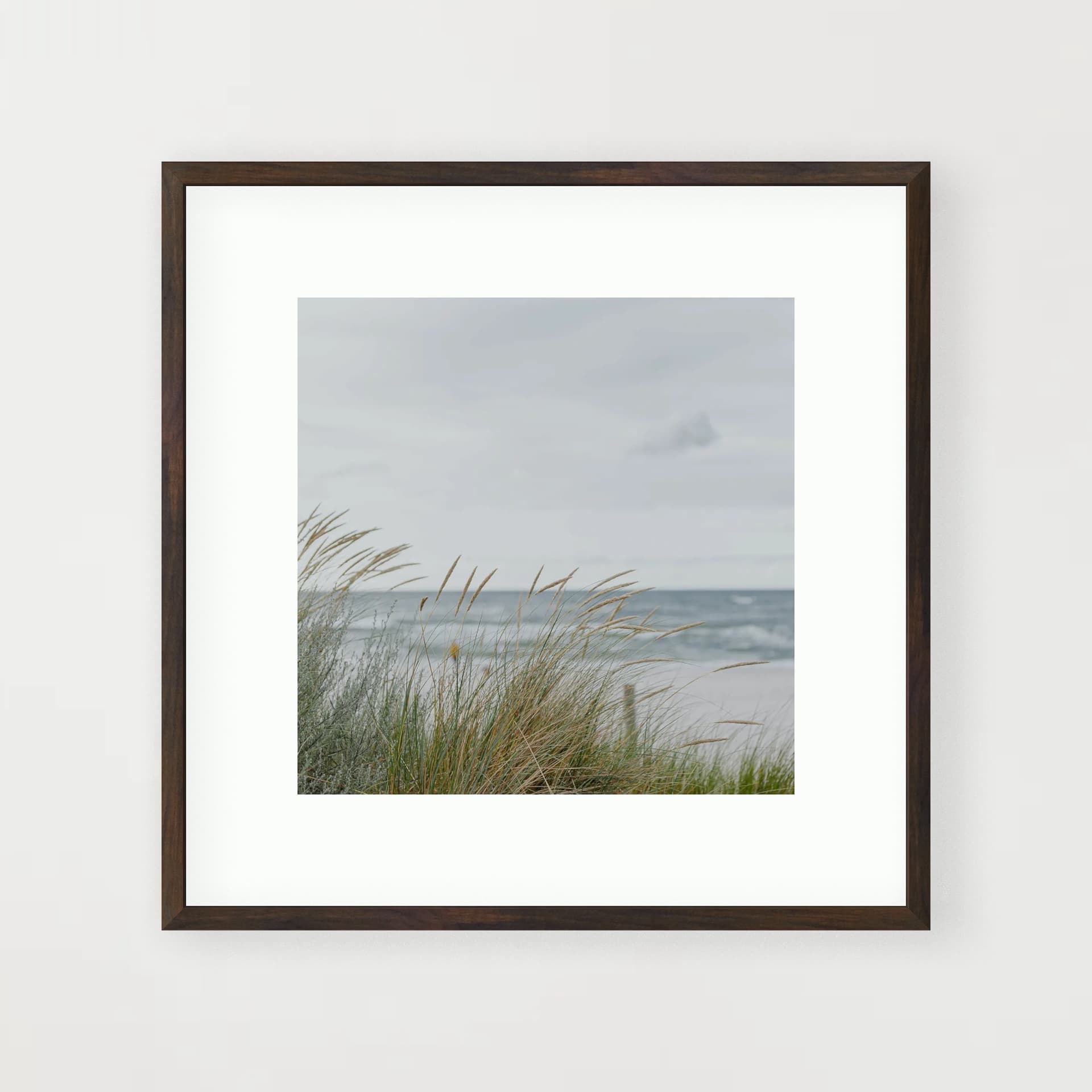 Photo wall 1 frames - Stairwell Focus - main view